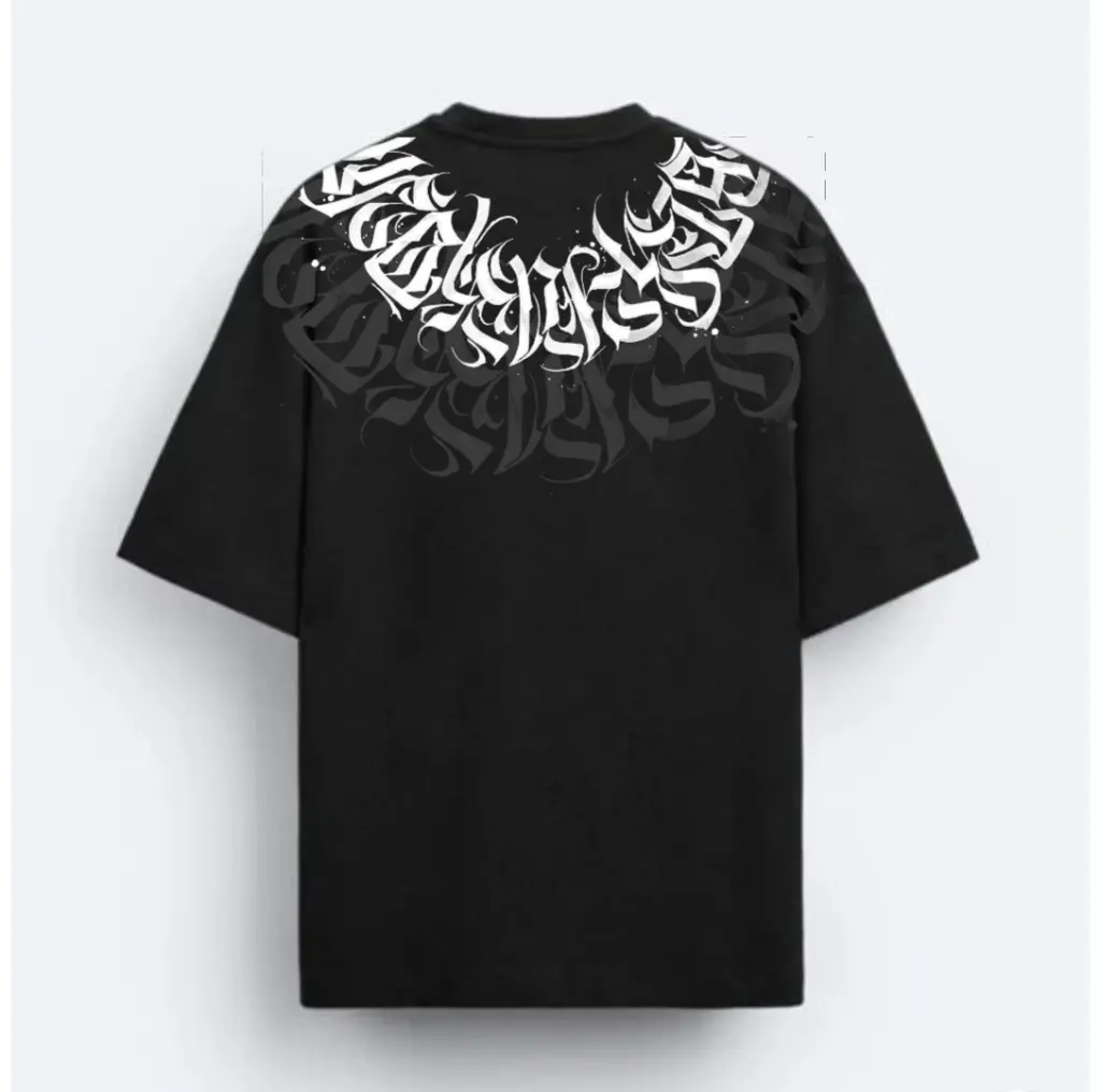 Black oversized graphic t-shirt